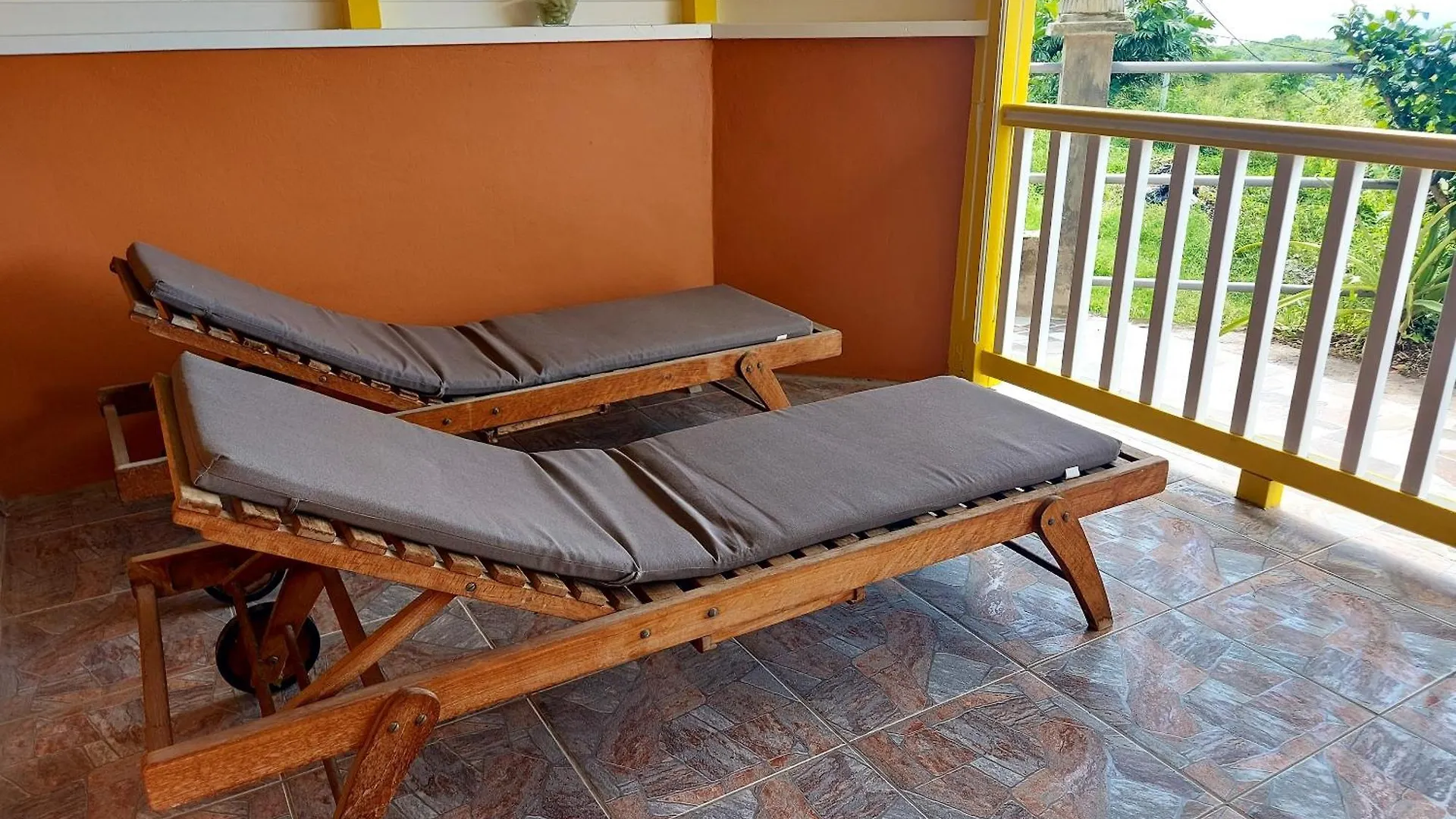 Holiday home Maison Charmante A Le Diamant Avec Vue Sur Mer Et Jardin Martinique